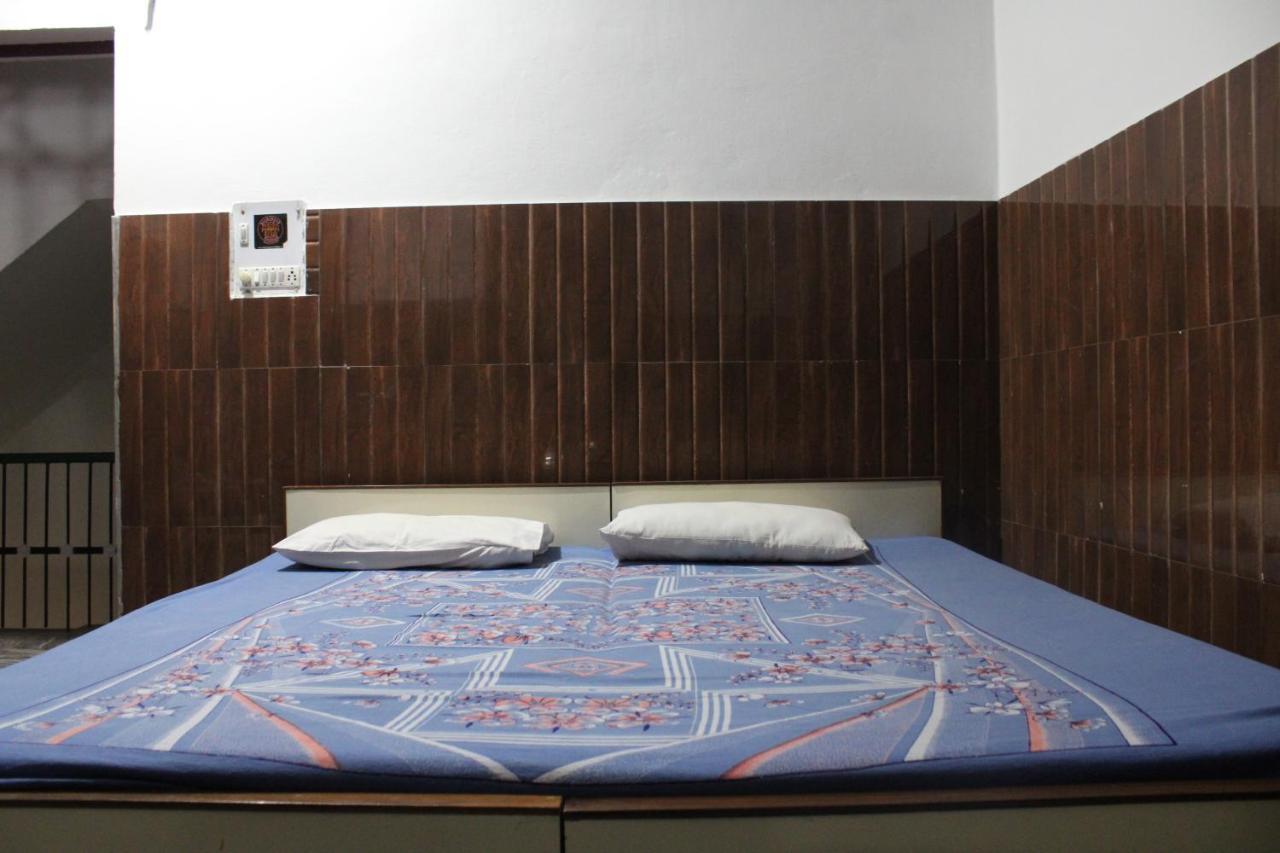 Laxmi Lodge Rishīkesh Dış mekan fotoğraf