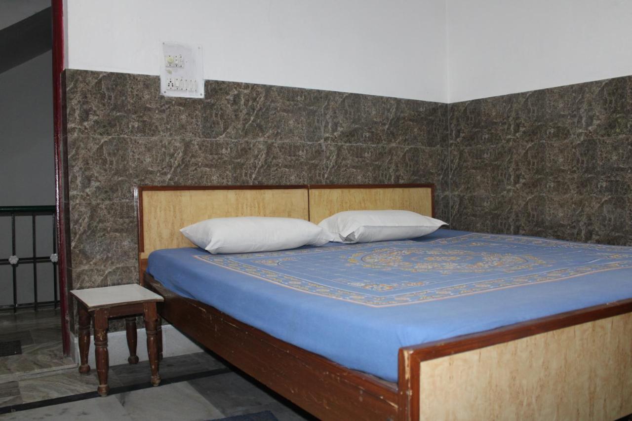 Laxmi Lodge Rishīkesh Dış mekan fotoğraf